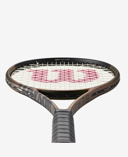 Superior Performance and Design - Wilson Blade 98 16x19 V8 Tennis Racket