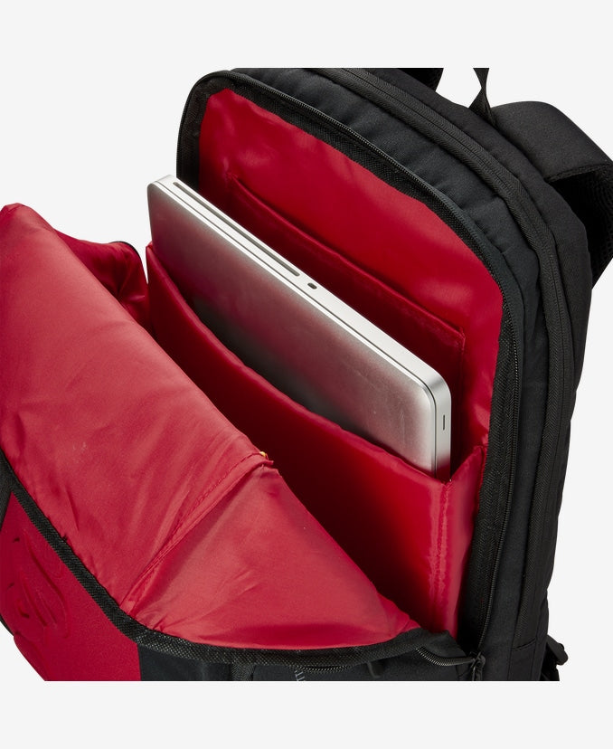 Laptop compartment in the  Wilson Clash V2 Super Tour Tennis Backpack
